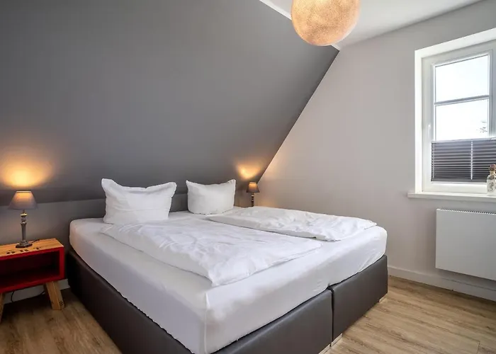 Casa de Férias Reetdachhaus Ahoi Reetdachhaus Ahoi Tating