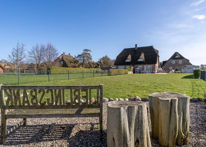 Reetdachhaus Ahoi Reetdachhaus Ahoi Tating